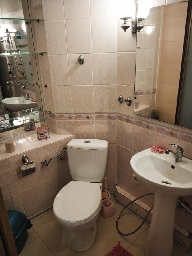 Апартаменты В Центре, По Типу Хостел Kropywnyzkyj Exterior foto